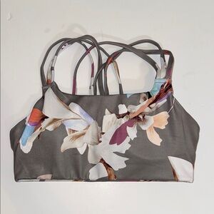 Athleta Women’s Hyper Focused Sports Bra Grey Floral Strappy XS padded